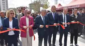 Üniversite Tanıtım Fuarı Niğde'de Gerçekleştirildi