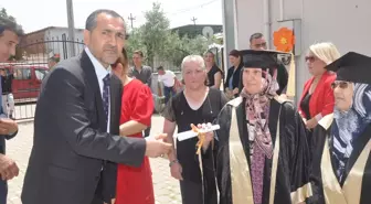 Ödemiş'te Okuma Yazma Kursunu Tamamlayanlara Sertifika Töreni