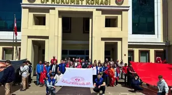 Trabzon'da Gençlik Haftası Yürüyüşü Düzenlendi