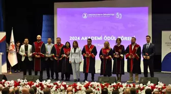 Ondokuz Mayıs Üniversitesi'nde 2024 Akademi Ödül Töreni Düzenlendi