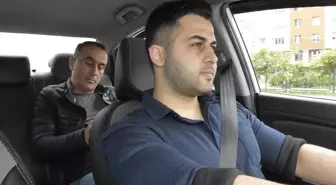 Taksiciden Farklı Bir Deneyim: Zeka Oyunları ile Yolculuk