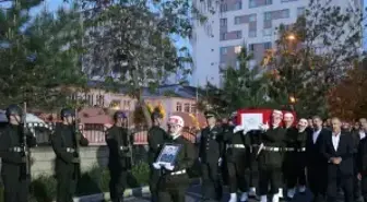 Pençe-Kilit Harekatı bölgesinde şehit olan Piyade Uzman Çavuş Karadağ'ın naaşı, Muş'a getirildi