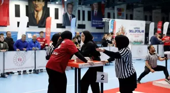 Bilek Güreşi Gençler A Türkiye Birinciliği Samsun'da Başladı