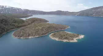 Bitlis Beş Minare Uluslararası Film Festivali'nde Sanatçılardan Tarihi Mekan Ziyareti