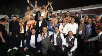 Serik Yağlı Pehlivan Güreşleri'nin Şampiyonu Cengizhan Şimşek Oldu