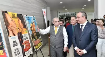 Tekirdağ'da 'Aile Filmi Afişleri' Sergisi Açıldı