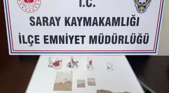 Tekirdağ'da Uyuşturucu Operasyonu: 19 Gram Eroin ve Peçeteye Emdirilmiş Uyuşturucu Ele Geçirildi