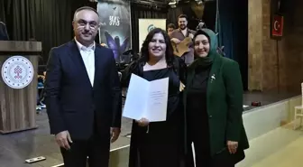 Tekirdağ Valisi, Melike Kubas Öztürk'ün 'Yas' Kitabının İmza Gününde