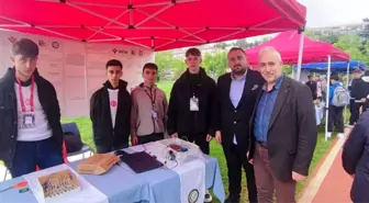 Trabzon'da Bilim Fuarı'nda Öğrenci Projeleri Sergilendi