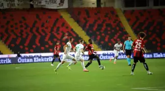 Gaziantep FK ve Alanyaspor'un Golsüz Mücadelesi