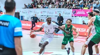 Bursaspor Yörsan, Aliağa Petkimspor'u Deplasmanda Yendi