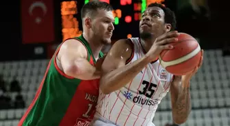 Manisa Basket Divissa Son Haftada Yalovaspor'u Mağlup Etti