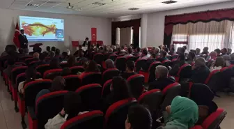 Sivas'ta Deprem Eğitimi Semineri Düzenlendi