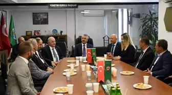 Edirne Valisi, Dünya Çiftçiler Günü'nde Üreticilerle Buluştu