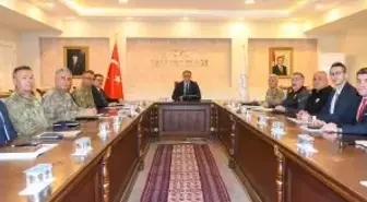 Van'da Asayiş ve Güvenlik Değerlendirme Toplantısı Yapıldı