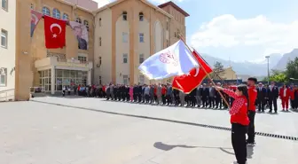 Van ve çevre illerde 19 Mayıs Atatürk'ü Anma, Gençlik ve Spor Bayramı kutlandı