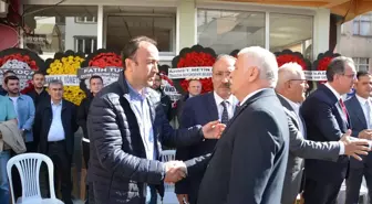 Çevre Bakanı Turan Konak'ın Annesi Hava Konak Toprağa Verildi