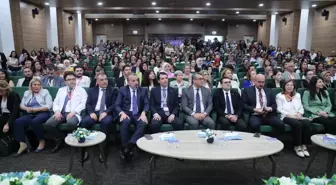 2'nci Ulusal Bütünleşik Hemşirelik ve Ebelik Kongresi Ankara'da Gerçekleşti