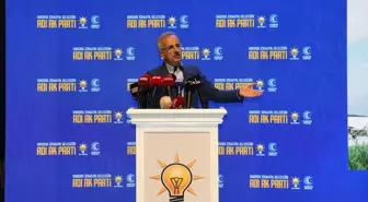 Ulaştırma ve Altyapı Bakanı Uraloğlu Trabzon'da Gençlerle Bir Araya Geldi