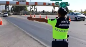 Germencik'te Yasadışı Göçmen Operasyonu: 5 Düzensiz Göçmen ve 1 Organizatör Yakalandı