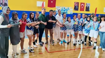 Kütahya Kız Futsal Takımı Türkiye Şampiyonu Oldu