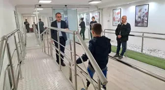 Hayırsever İş Adamı, 9 Yaşındaki Aras'ın Protez İhtiyacını Ömür Boyu Karşılayacak
