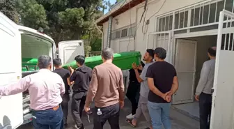 Gaziantep'te Park Halindeki Aracın Altında Kalan Bebek Hayatını Kaybetti