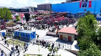 CHP Lideri Özgür Özel'in Van Mitingine Düşük Katılım