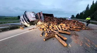 Bursa'da Trafik Kazası: 3 Yaralı