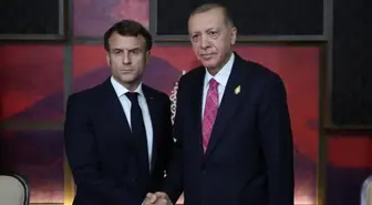 Barış için diplomasi trafiği! Erdoğan, Macron ile görüştü