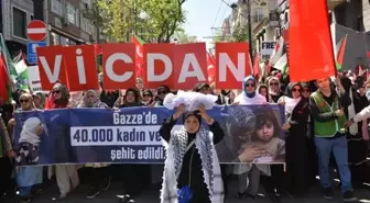 İstanbul Gazze için ayağa kalktı! Binlerce kişi Ayasofya'ya yürüdü