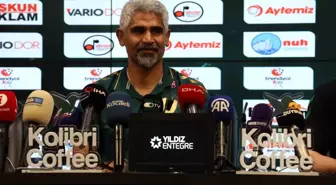 Kocaelispor'da Teknik Direktör İsmet Taşdemir Veda Etti