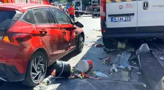 Kağıthane'de Freni Patlayan Servis Minibüsü Kazaya Neden Oldu