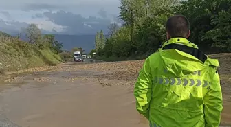 Kastamonu’da Sel Felaketi: Kara Yolu Ulaşıma Kapandı