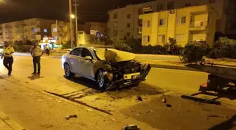 Mersin'de Trafik Kazası: 2 Yaralı