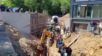 Çekmeköy'de İnşaat Alanında Göçük: 1 Ölü, 1 Yaralı