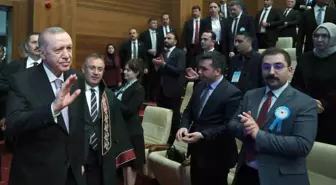 Cumhurbaşkanı Erdoğan: 'Kendini devletten üstün görenlerin tepelerine binmeye devam edeceğiz'