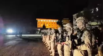 Diyarbakır'da Narkoterör Operasyonu: 1.4 Milyon Kök Kenevir Ele Geçirildi