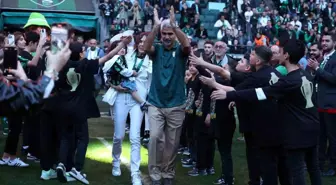 Kocaelispor'da Teknik Direktör İsmet Taşdemir ile Yollar Ayrıldı