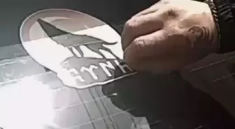 İzmir'de Provokatif Paylaşım Yapan Genç Gözaltına Alındı