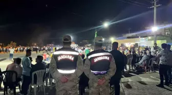 Birecik'te Jandarma Düğünlerde Güvenliği Sağlıyor