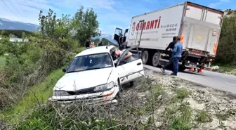 Bolu-Mudurnu Yolunda Kaza: Takla Atan Araçta 3 Kişi Ölümden Döndü