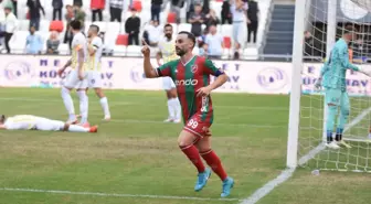 Karşıyaka'nın Takım Kaptanı Cenk Ahmet Sakatlandı