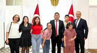 Engelliler Haftası'nda Özel Öğrenciler Kaymakam'ı Ziyaret Etti
