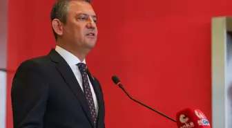 Özgür Özel'den PKK'nın fesih kararına ilk yorum: Barış ve demokrasinin inşasının güvencesiyiz