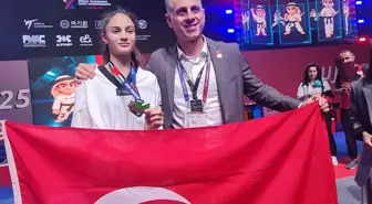 Sena Yılmaz, Yıldızlar Taekwondo Şampiyonası'nda Dünya Şampiyonu Oldu