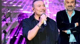 Volkan Konak'ın sahnede hayatını kaybetmesinin ardından Cenk Eren'den radikal karar