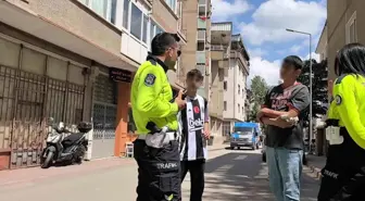 Bursa'da 15 Yaşındaki Çocuğa Bıçaklı Saldırı