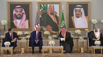 Trump, Suudi Arabistan'a Resmi Ziyaret Gerçekleştirdi
