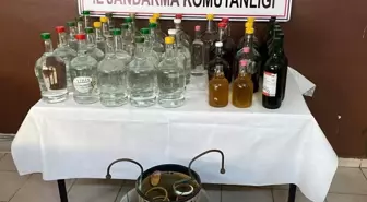 Erdek'te Kaçak Alkol Operasyonu: 100 Litre Sahte Votka Ele Geçirildi